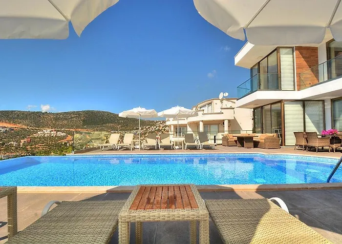 Ahiska Вілла Каш