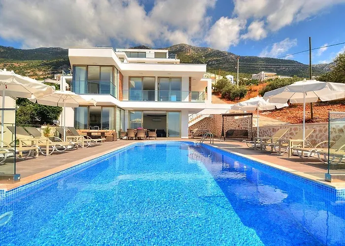 Ahiska Вілла Каш